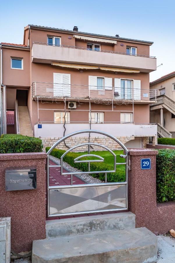 Apartment Adrian Biograd Na Moru Exterior photo